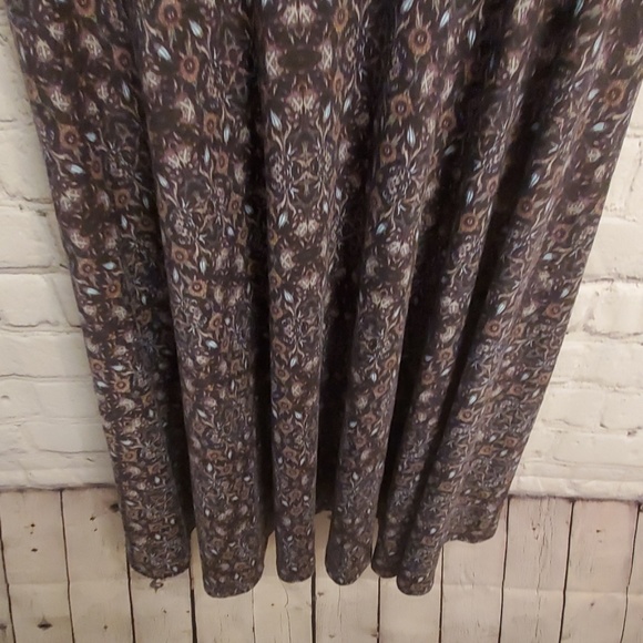 LuLaRoe Nicole Size Medium #0012 - Picture 5 of 8